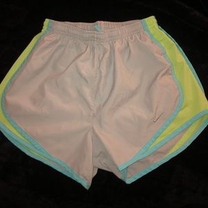 Nike dry tempo running shorts
